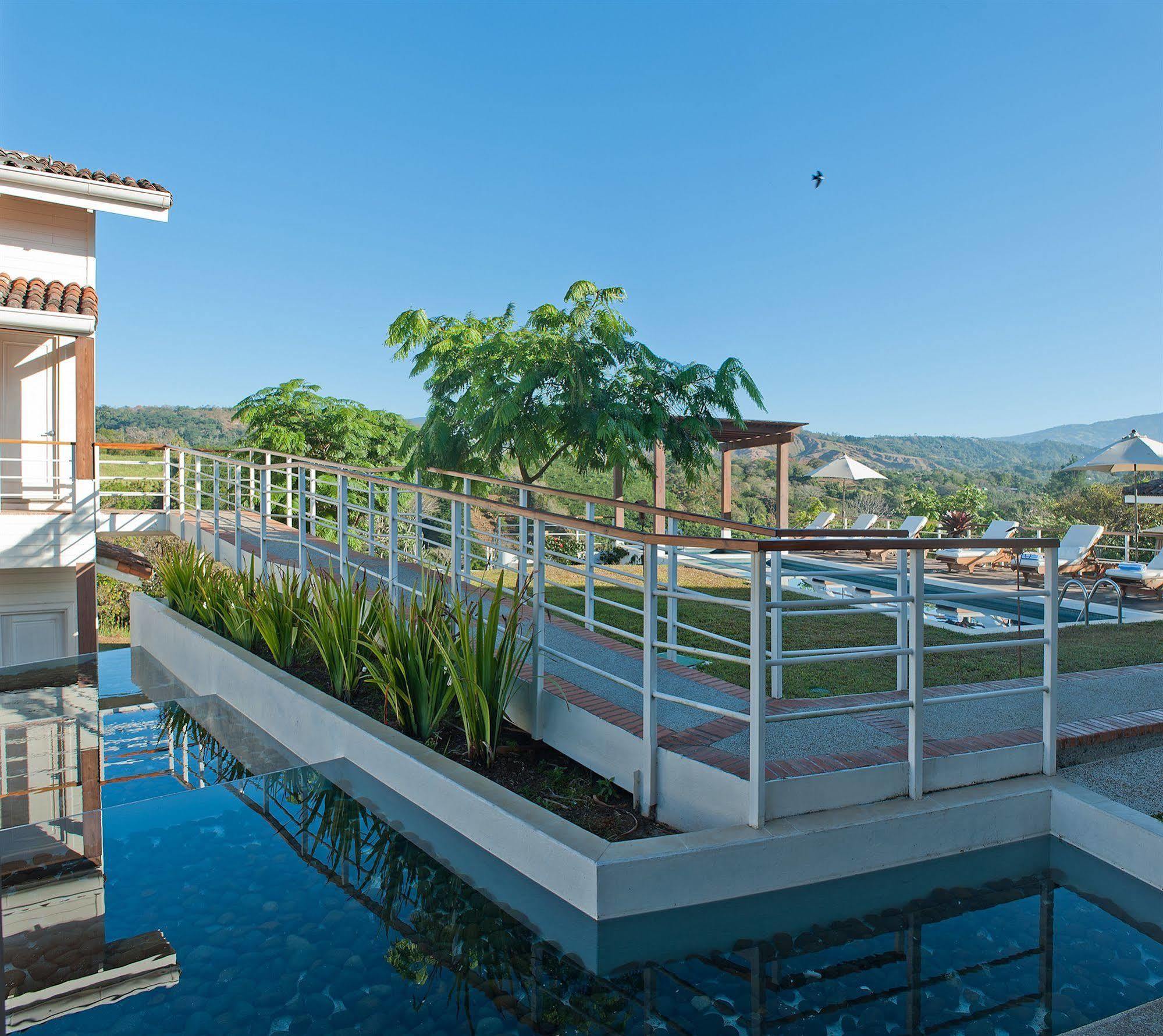 Asclepios Wellness & Healing Retreat Hotel Alajuela Exterior photo